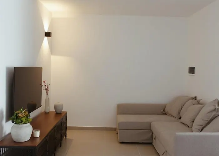 Bright Spacious In The Heart Of Malta *