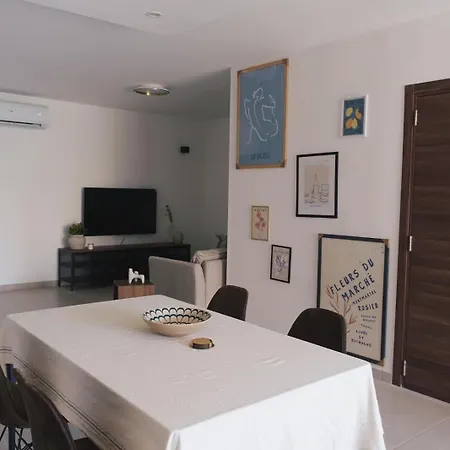 Bright Spacious In The Heart Of Malta Dingli