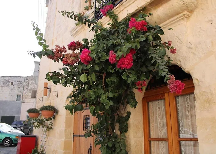 Bright Spacious In The Heart Of Malta Dingli
